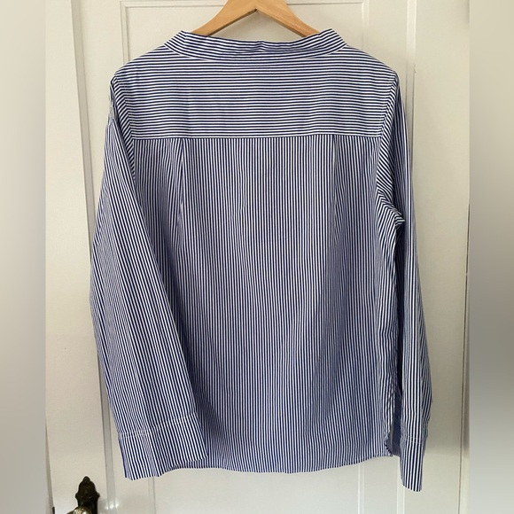 J.Crew Funnelneck Long Sleeve Button Shoulder Shirt Size 14 - Picture 4 of 4